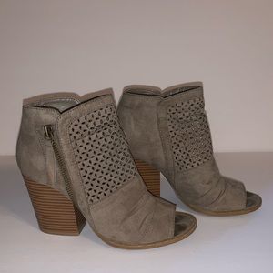 Qupid is Open Toe Ankle Booties Chunky Heel 7
